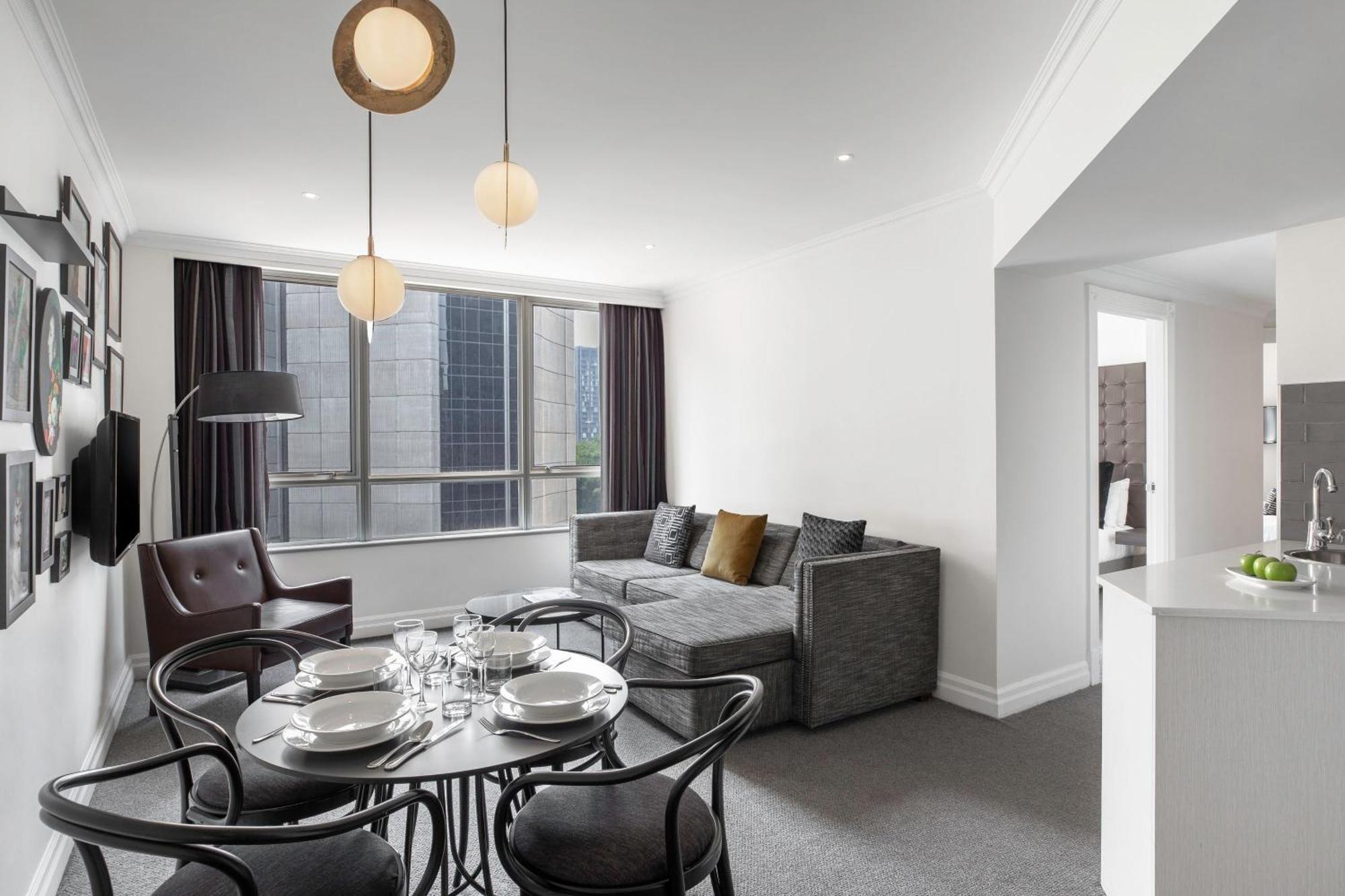 Mantra 2 Bond Street Aparthotel Sydney Exterior foto