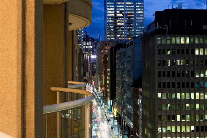 Mantra 2 Bond Street Aparthotel Sydney Exterior foto